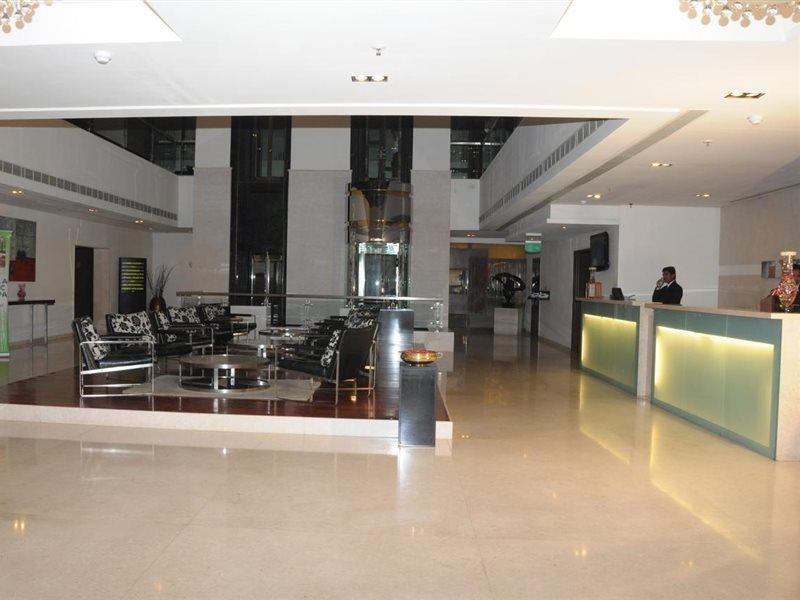 Royal Park Kakinada Hotel Exterior foto