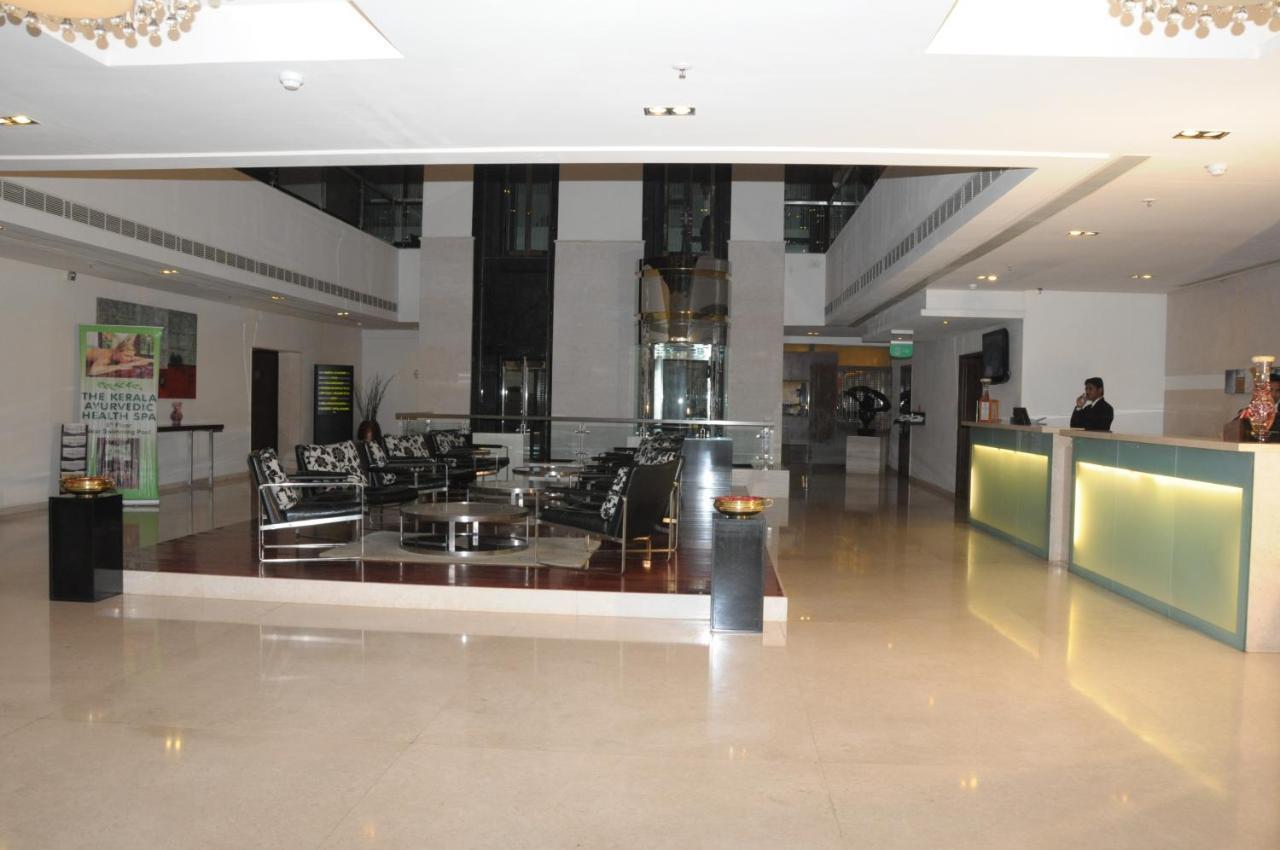 Royal Park Kakinada Hotel Exterior foto